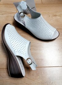 Výpredaj - Dámske kožené sandále LIN 19-13 Biele