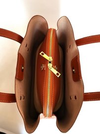 Dámska kožená luxusná kabelka ťavia 0125