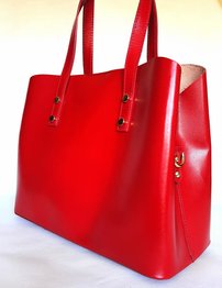 Dámska kožená luxusná kabelka červená 0125