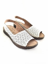 Dámske kožené sandále FC L21-404 Biele