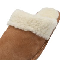 Dámske kožené oteplené papuče s ovčím rúnom hnedé