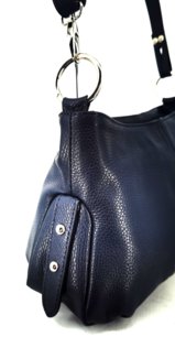 Dámska kožená crossbody kabelka tmavá modrá 0076