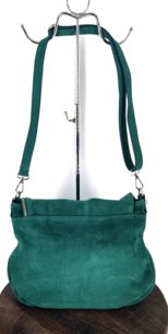 Dámska kožená crossbody kabelka 0066 purpurová