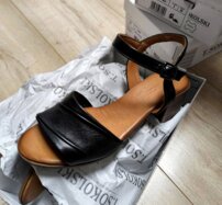 KOŽENÉ SANDÁLE MIR L24 705 BLACK