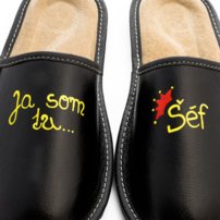 Ručne maľované papuče Ja som tu šéf
